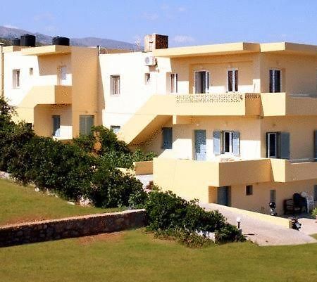 Nautilus Apartments سيسي المظهر الخارجي الصورة