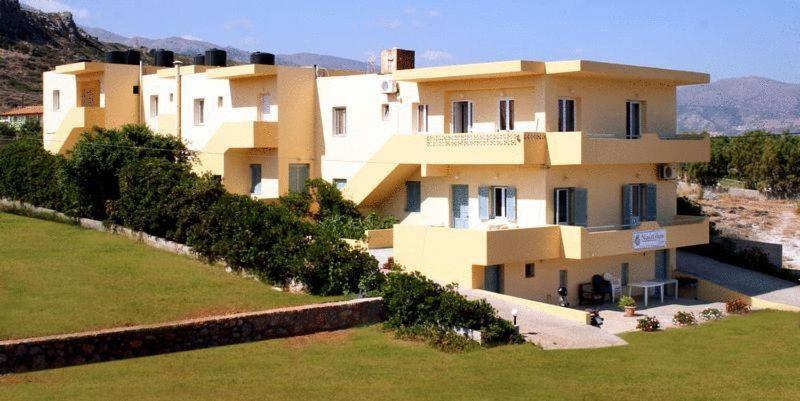 Nautilus Apartments سيسي المظهر الخارجي الصورة