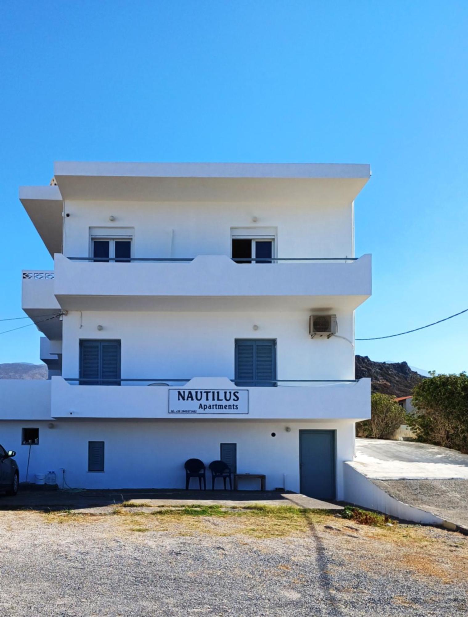 Nautilus Apartments سيسي المظهر الخارجي الصورة